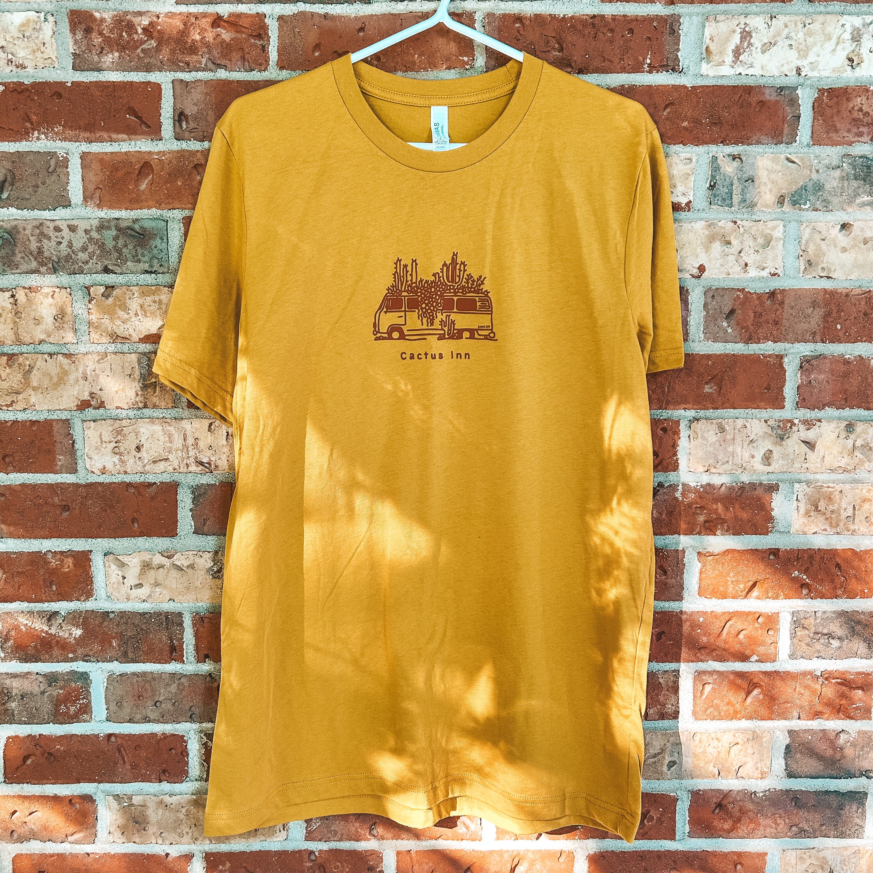 Cactus Inn - Tshirts